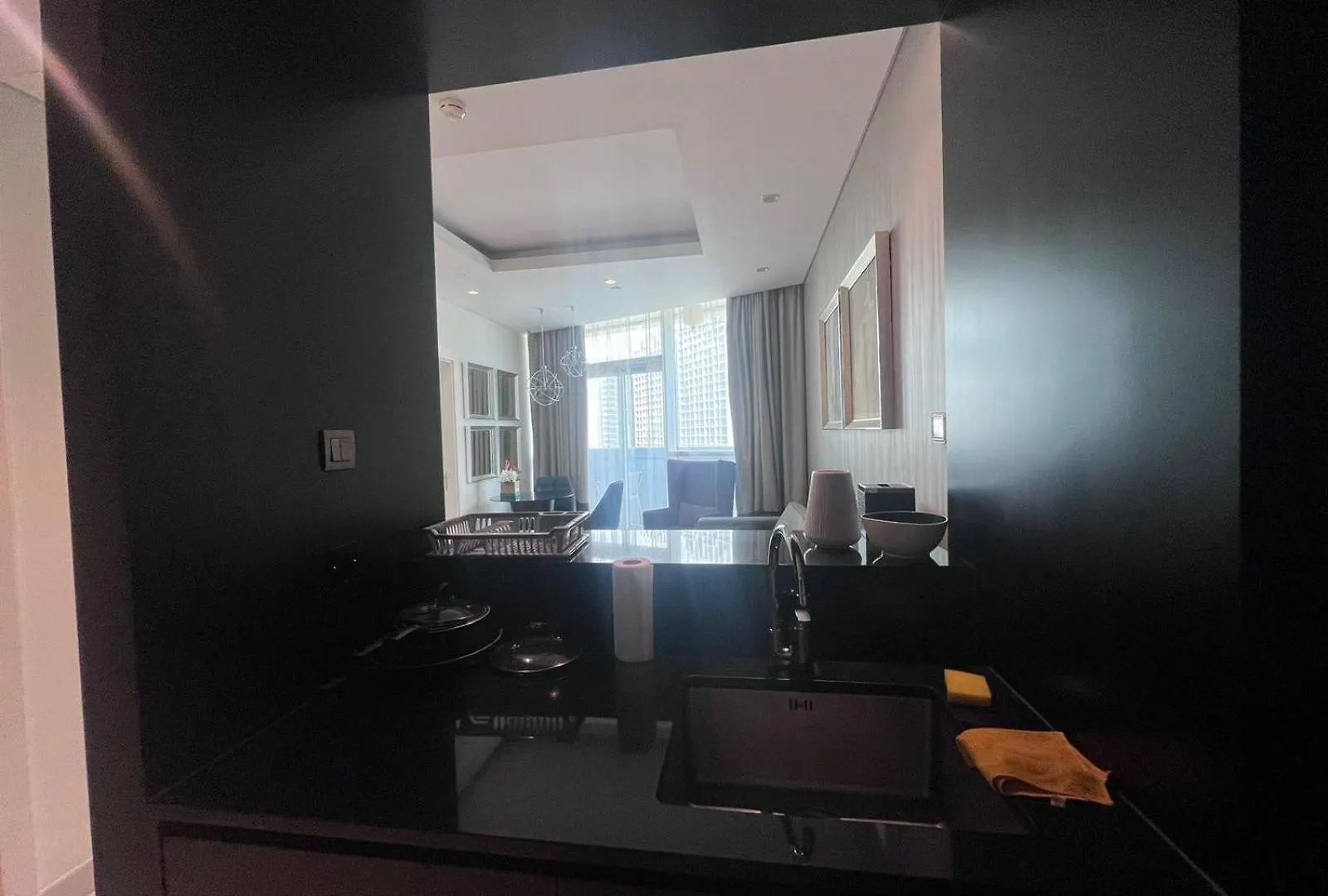 Downtown, Business Bay, Very Close To Dubai Mall Apartment